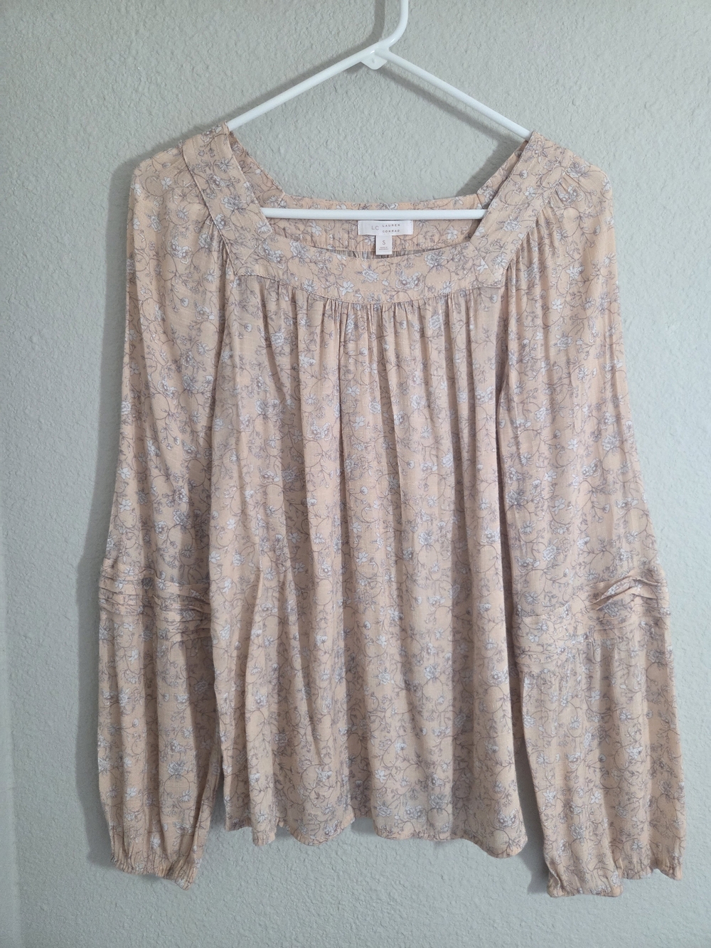 Lauren Conrad Pink Floral Pattern Blouse